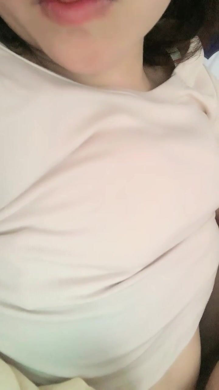 纯！大学生被干了~【大学生很嫩】，粉嘟嘟的少女胴体，水汪汪的小逼逼，让人流口水~无套啪啪-1女大学生很乖嫩_87145067_2023年4月16日10时25分57秒