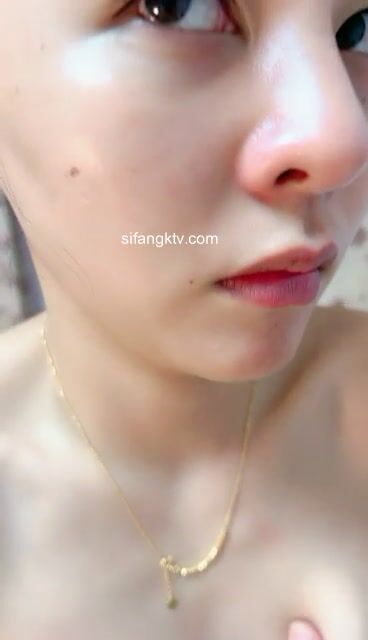 今天的你这么美！【可可】，我有这样的老婆天天干100炮，绝色，真实的家中性爱2