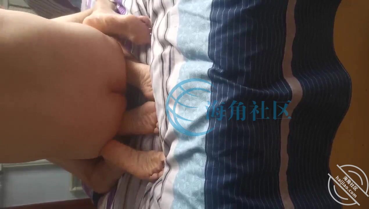 海角乱伦大神『王痞子』挑战全网 内射婶婶让婶子怀孕 套路套套剪破直接内射 高清720P原版