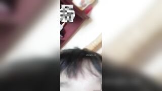 超強亂倫 公公與兒媳私底下不爲人知的秘密,老頭勾搭  2022.10.9 19是有点湿了,爸,我刚才在想与你视频的事呢,想要你的那玩意进去