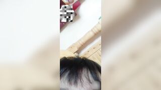 超強亂倫 公公與兒媳私底下不爲人知的秘密,老頭勾搭  2022.10.9 19是有点湿了,爸,我刚才在想与你视频的事呢,想要你的那玩意进去