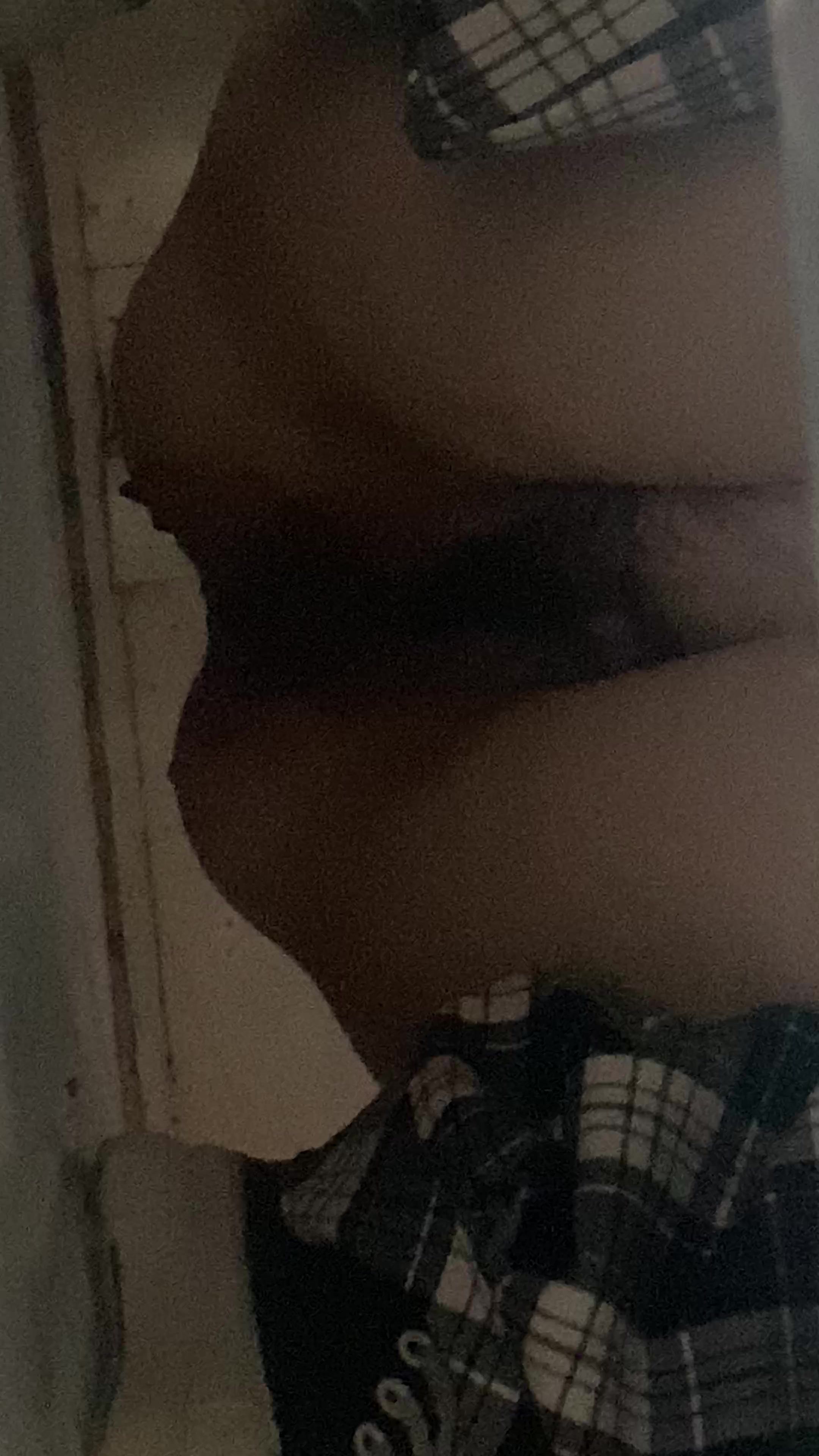 女厕2
