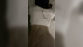 -美乳翘臀反差尤物，逆天身材小姐姐半脱衣服被压在身下交合，抓着头发疯狂打桩，女神的形象如此反差