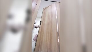 私房大神极品收藏商场女厕全景后拍系列JK裙学妹