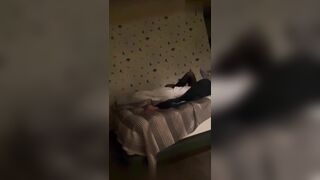 【重磅推荐！叫声可射】真实强奸汽车销售女同事！“你禽兽啊！畜牲！求求你放过我”脱了裤子强行插入，拼命反抗，哭的撕心裂肺