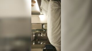 2021-10-24 大马丶寻欢短裙大长腿小姐姐，撩起裙子摸屁股揉穴 ，镜头前深喉 ，站立后入骑乘抽插 ，扛起双腿猛操