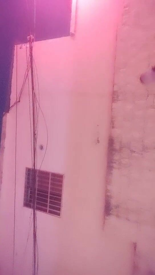 2021-10-27 探花足疗女走遍大街小巷吃快餐，包臀裙网袜风骚轻熟女，口硬衣服没脱直接操，正入猛操几下就搞射