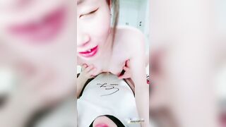 SM调教大神『mugoujiao88 』调教母狗喝尿圣水 羞辱淋尿 穷人眼中的女神在金主面前就是任人羞辱玩弄的母狗精盆3