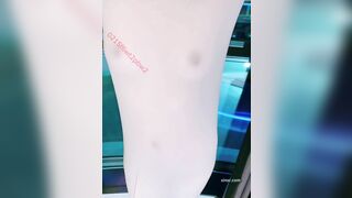 【2025年新品】，顶级颜值，秀人网头牌，极品女神【candy糖糖】尺度大突破，全身肉丝，全裸露三点自摸