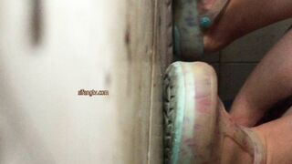 精品厕拍】，大胆坑神藏身办公楼女厕，全方位偸拍超多小姐姐方便，拍脸又拍逼，稀毛鲍鱼真心好看