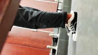 购物中心女厕全景偷拍多位美女少妇❤️各种美鲍鱼完美呈现