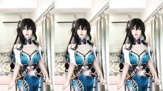 B站40万粉丝网红『若若不男』被金主抠逼啪啪，刻晴COS与金主爸爸各种体位被大鸡巴无情抽插