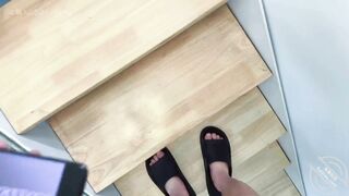 白嫩女儿的黑丝美臀，老父亲真是被榨干了