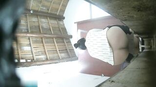 全景廁拍❤️系列蘇州工業園電子廠女工宿舍女廁——升級全景 溝底雙視角偷拍1