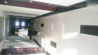 大神潜入装修公司女厕全景偷拍美女职员的肥鲍鱼4K原档