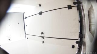 ⚫️【精品廁拍】，定點4K全景真實偸拍，職校女廁記錄超多小姐姐方便，先拍臉再拍雙洞9