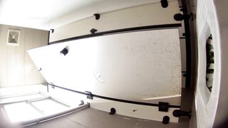 ⚫️【精品廁拍】，定點4K全景真實偸拍，職校女廁記錄超多小姐姐方便，先拍臉再拍雙洞8