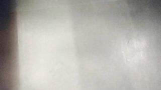 高档洗浴中心内部员工偷拍 多位白白嫩嫩的美少妇洗澡泡汤