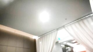 高档洗浴中心内部员工偷拍 多位白白嫩嫩的美少妇洗澡泡汤