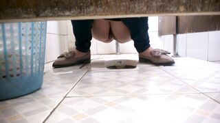 大神小P商城办公楼一路游走偷拍多位美女少妇 各种极品美鲍鱼