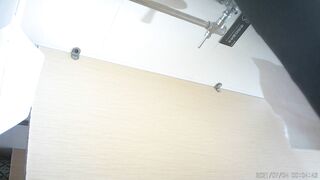 商场女厕全景偷拍5位极品少妇❤️各种美鲍鱼9