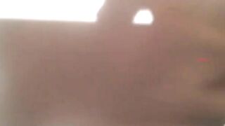 公司聚餐借口送美女同事回酒店 借着酒劲强行操了她