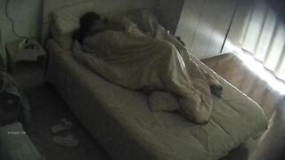 六月最新流出 大学城附近酒店摄像头偷拍 大学生情侣高颜值小仙女被男友暴力抠逼高潮喷水1