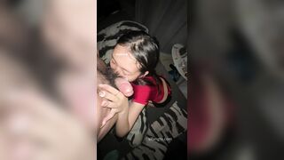 2025年6月最新，【绿帽泄密】，江苏高颜眼镜婊张X婧，乳头粉嫩，皮肤白嫩，乳头挺翘粉嫩,被前男友性爱流出