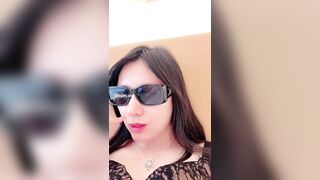 2025年7月，真实东北韵味少妇，【终于你】，白天家里没人客厅脱光，晚上趁老公睡着又偷偷直播收费1