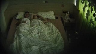 七月最新酒店偷拍 骚妹为男友23岁庆生布置浪漫现场也把自己包装好送他穿上情趣丝袜做爱12