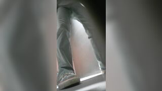 时尚餐厅女厕刁钻视角全景偷拍 14位美女食客的各种美鲍鱼3