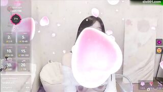 【stripchat】极品性感女主播「Maolulu Elyn520520」巨乳御姐跳舞，按摩棒自慰表情真骚