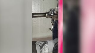 大神潜入购物中心女厕 近距离偷拍14位美女的各种鲍鱼