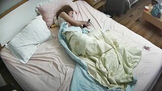 八月最新流出酒店偷拍精品 性欲很强的高颜值美女感情生活混乱，大哥操完男友操8