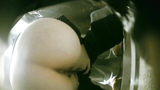 大神潜入办公楼女厕全景贴B偷拍❤️极品御姐的粉嫩美鲍鱼1