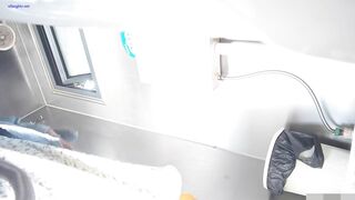 大神潜入大学女厕全景偷拍多位漂亮小姐姐 各种粉嫩的美鲍鱼