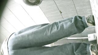 CC大神酒店女厕全景偷拍11位美女❤️各种美鲍鱼完美展示27