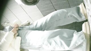 CC大神酒店女厕全景偷拍11位美女 各种美鲍鱼完美展示