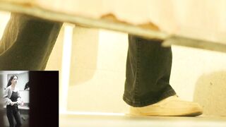 大神潜入学校餐厅女厕全景偷拍 几位漂亮学妹的各种小鲍鱼