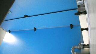 大神潜入商场女厕全景偷拍14位高颜值美女嘘嘘❤️人美B嫩