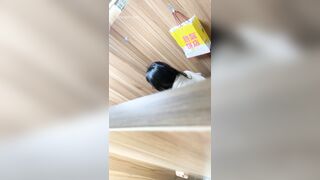 大神潜入办公楼女厕近距离抄底偷拍 5位美女同事的极品嫩鲍鱼1