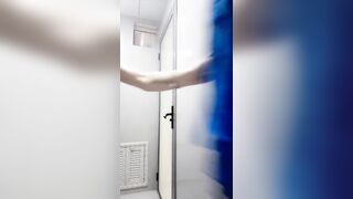 ♈模特【睡不醒的小美】服裝模特下海~神仙見了都得射~好頂8