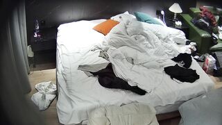 大学城9月超长视频增量无水印版 真是天造地设的一对 美女帅哥性趣高昂 完美契合 不是在打炮就是在前戏9