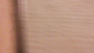 TW街头小吃店一路跟踪偷拍多位美女❤️各种极品美鲍鱼完美展示111