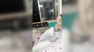 男友洩密 極品反差婊私下不爲人知一面被男友流出 超極品的身材又白幼嫩