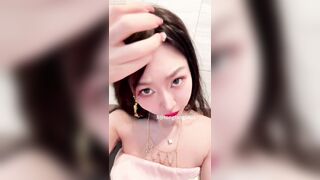 X 著名网红 骚母狗 彤彤乖 镂空逛游戏厅 户外露出0