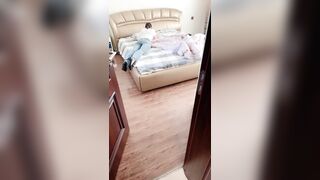 【剧情演绎】不错的小骚货，逼逼塞跳蛋 花言巧语半推半就，大屌无情征服猛操