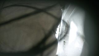 大神潜入学校餐厅女厕全景偷拍 几位漂亮学妹的各种小鲍鱼8