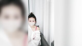 逆天颜值完胜明星【妤儿】今年经济不景气这种级别的都下海了2