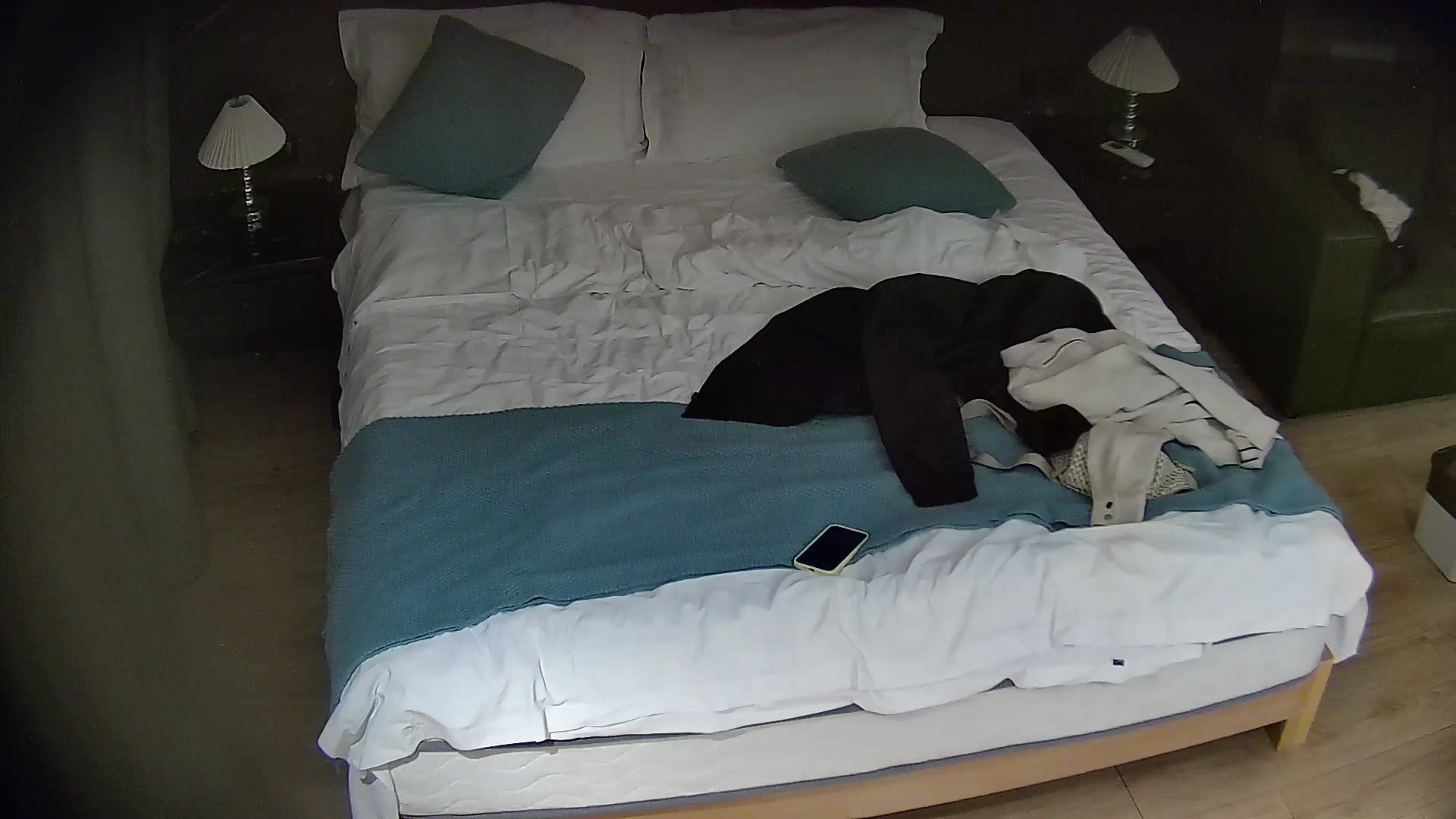 大学城 10-5 不愧是大学城 来这里的都是年轻的学生 身材颜值好耐打 姿势配合也相当到位 谁不喜欢